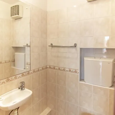 Guest house Caprice 3*