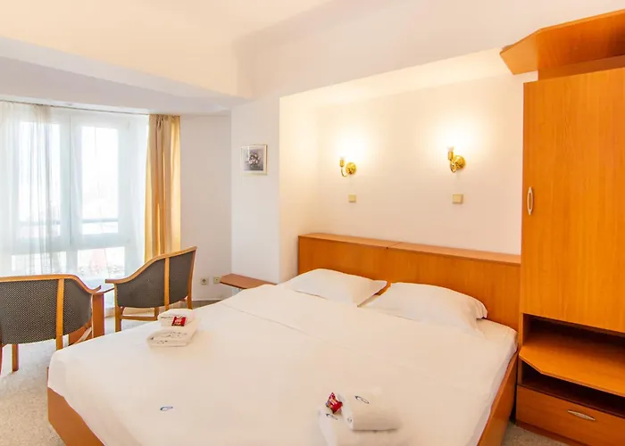 Caprice ゲストハウス 3*